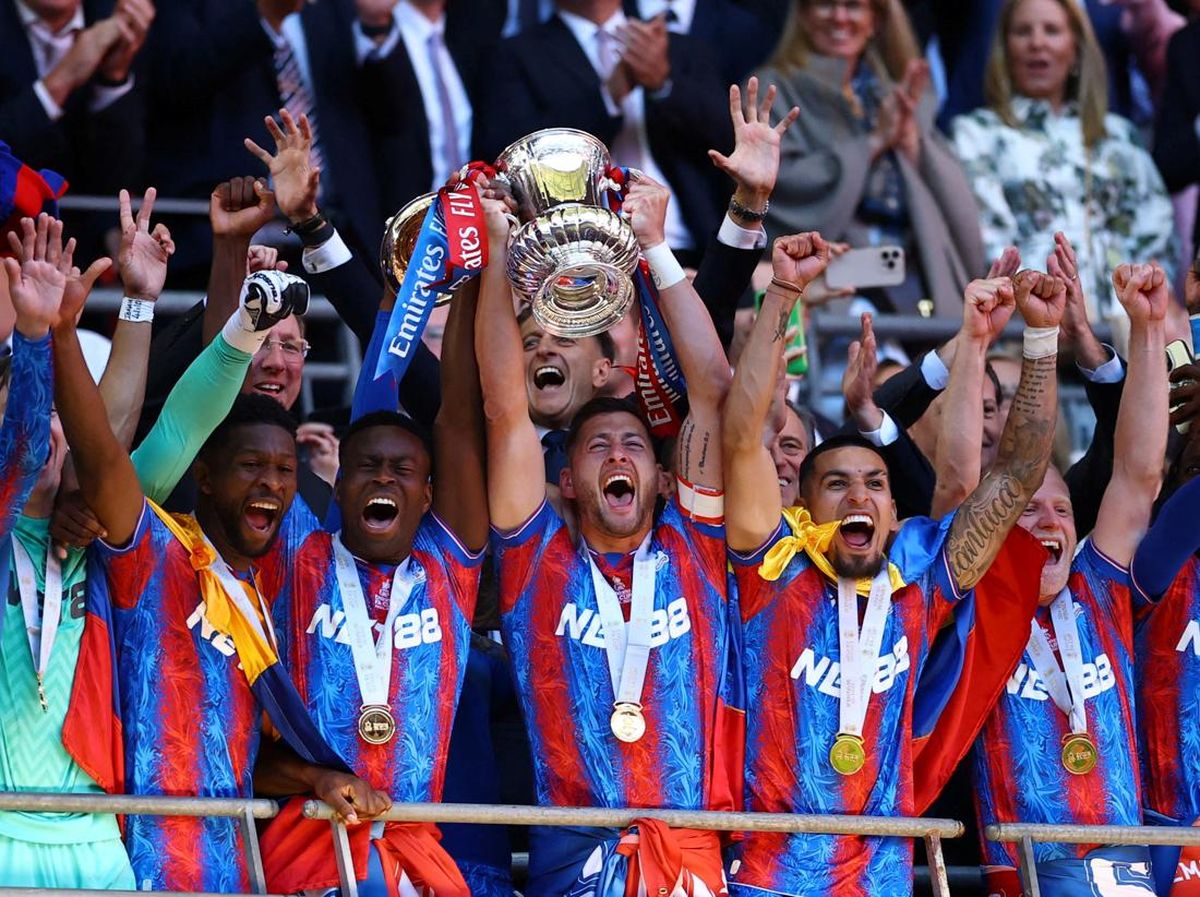 Crystal Palace Gagal