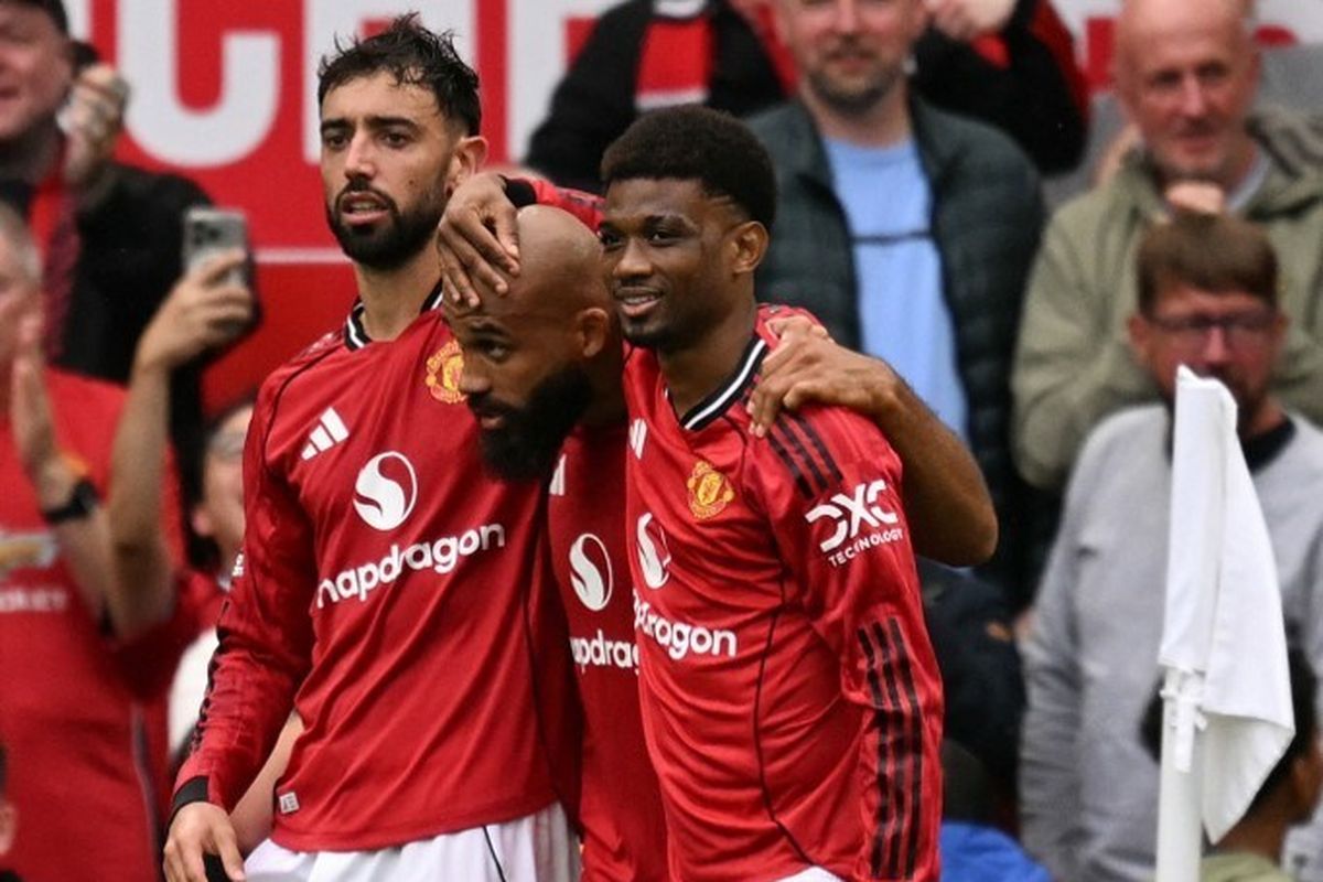 Manchester United Kalahkan Burnley 3-2 di Old Trafford