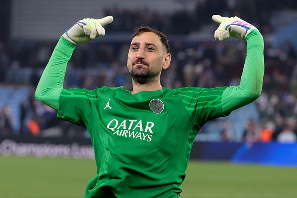 PSG Lepas Donnarumma, MU Bisa Dapat Keuntungan Besar
