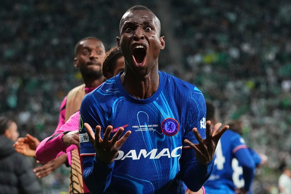 Banderol yang Dipasang Chelsea untuk Nicolas Jackson