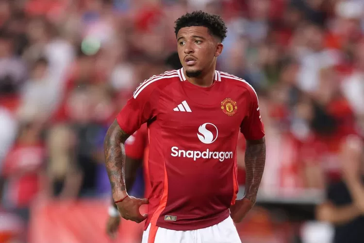 Jadon Sancho Resmi Gabung Aston Villa Lewat Pinjaman