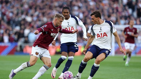West Ham vs Tottenham 0-3: Souček Diusir, Spurs Kuasai Puncak