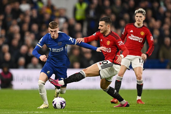 MU vs Chelsea Besok: Prediksi Susunan Pemain & Analisis