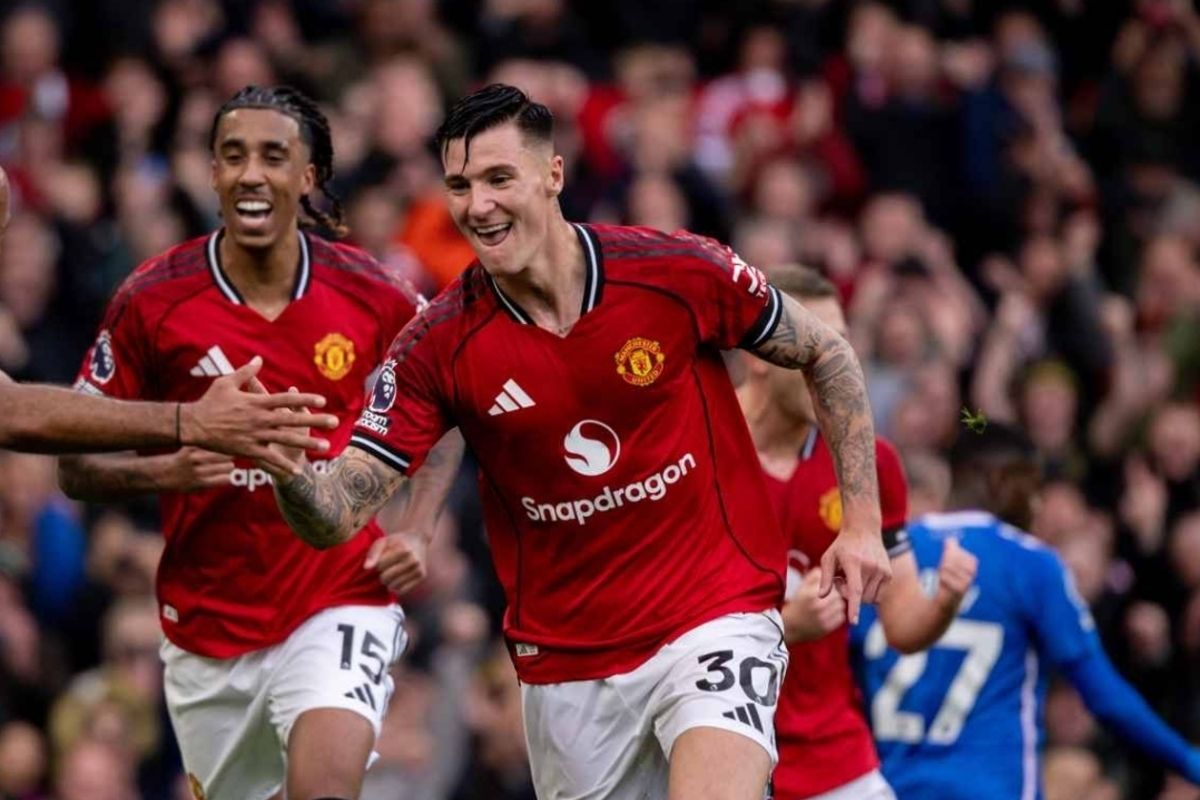 Manchester United Kalahkan Sunderland 2-0 di Old Trafford