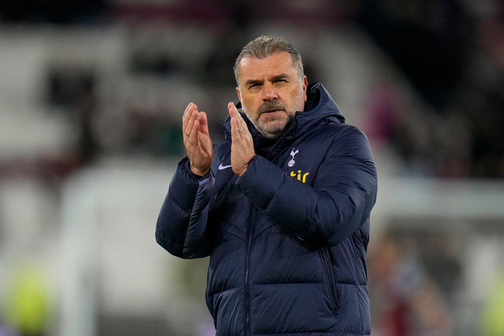 Nottingham Forest Pecat Ange Postecoglou Usai 39 Hari