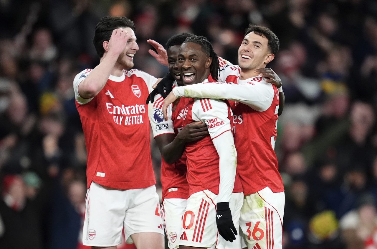 Arsenal Hancurkan Tottenham 4-1