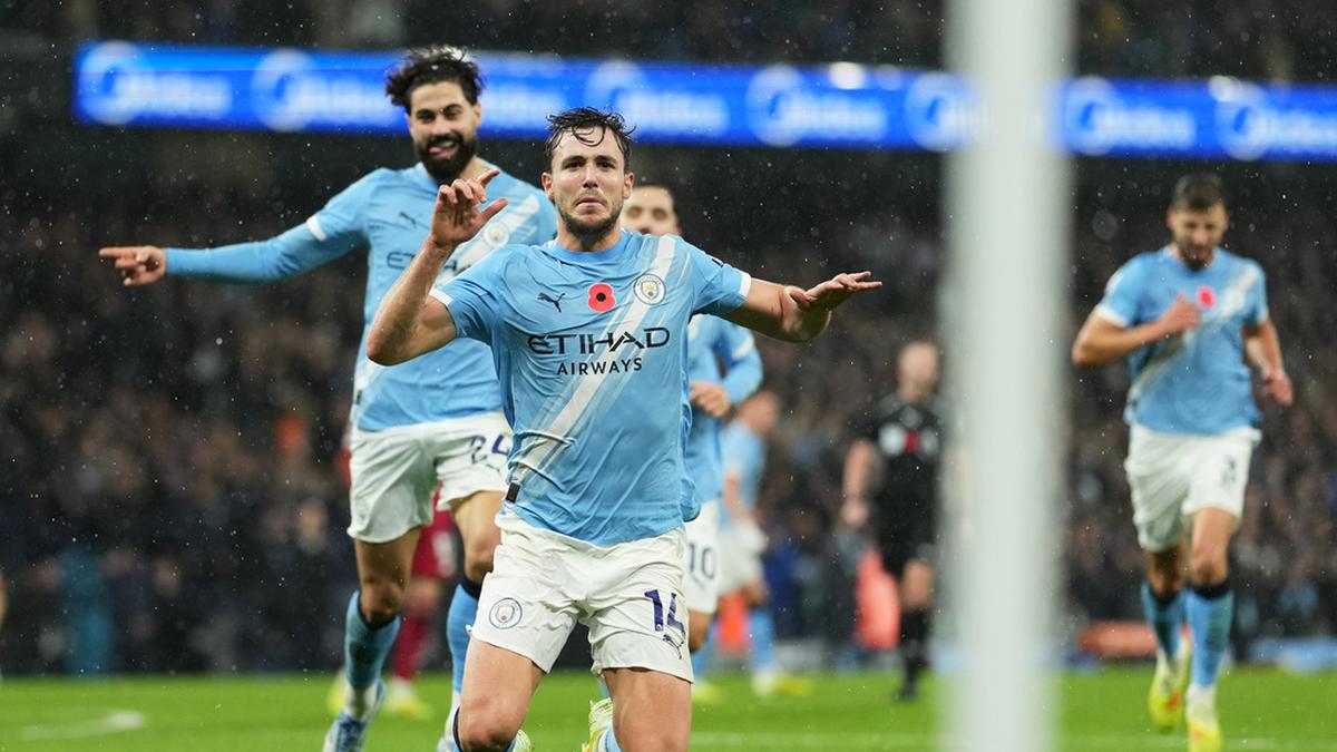 Manchester City Kalahkan Liverpool 3-0 di Laga ke-1000 Pep