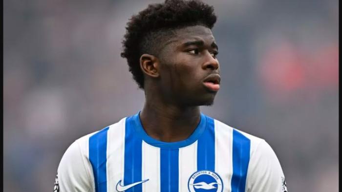 Carlos Baleba Dikabarkan Menuju Manchester United