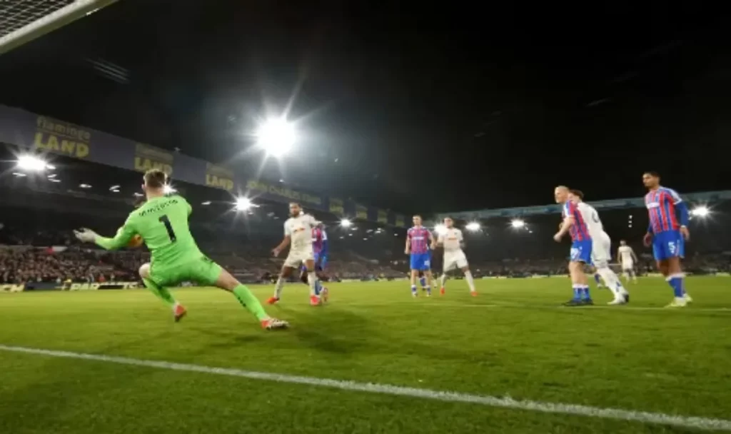 Leeds vs Crystal Palace: Kemenangan Telak 4–1 di Elland Road