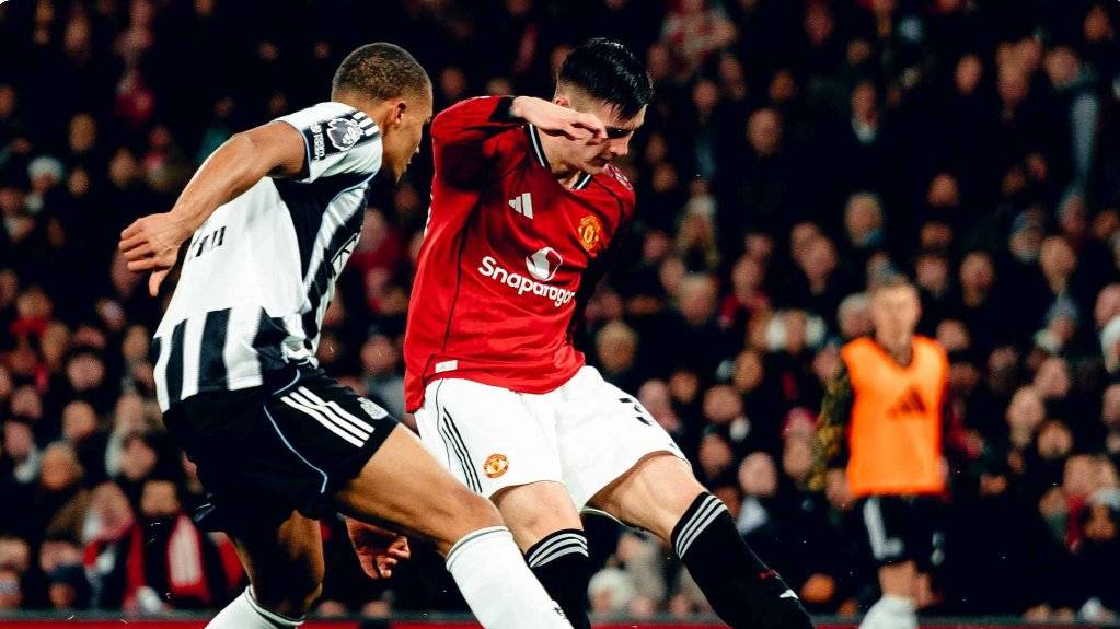 Manchester United Mengancam Chelsea di Klasemen Liga Inggris