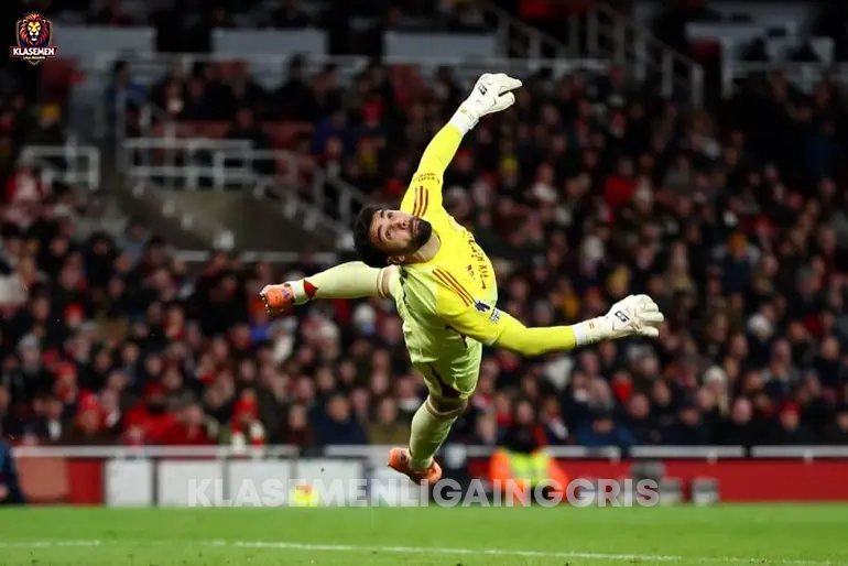David Raya Raih Golden Glove Ketiga Beruntun EPL
